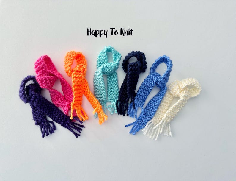 Hand-knitted scarf for Fashion dolls and Amuse peanut image 2