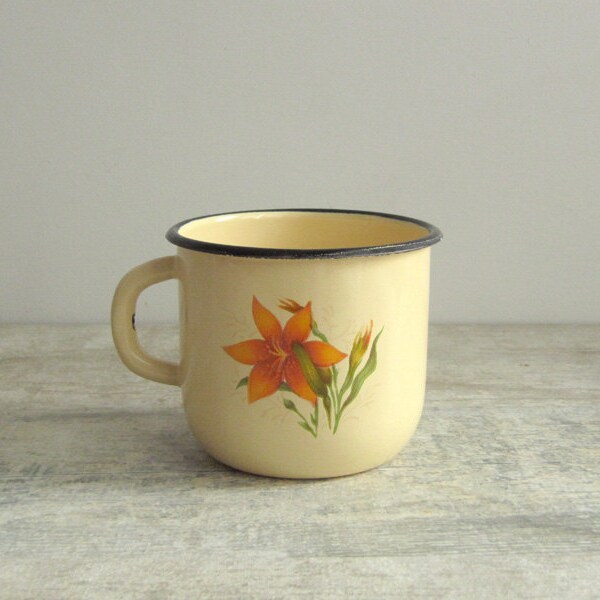 Pale Yellow Enamel Mug with Orange Lily - Soviet vintage - enamel cup - enamelware - country home decor - floral pattern - USSR