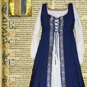 Renaissance Gown Medieval Costume SCA Garb Front-Lacing Irish Style Navy Blue Floral Size Flex lxl FREE SHIP