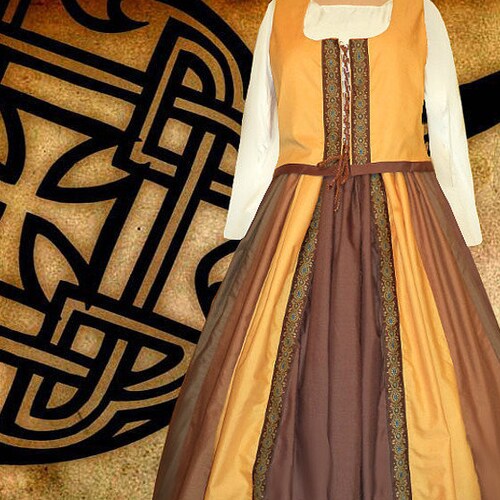 Renaissance Dress Medieval Costume Sweet Peach SCA Garb Bodice - Etsy