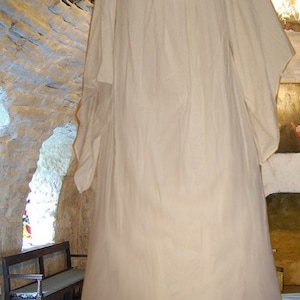 Renaissance Costume Medieval Gown Bell Sleeve Renaissance SCA Garb Chemise Petticoat White Cotton Muslin FREE SHIP