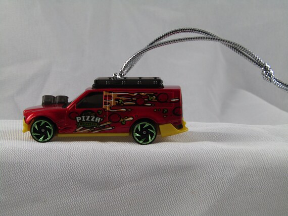 hot wheels delivery truck