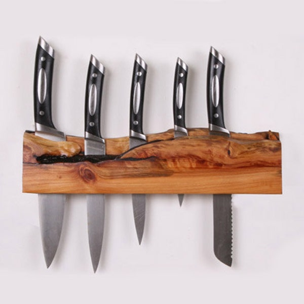 Knife Block made from New Zealand Macrocarpa0004