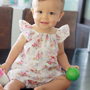 Pink Rose baby clothes set, floral top and bloomer, baby girl clothes,shabby chic baby clothes