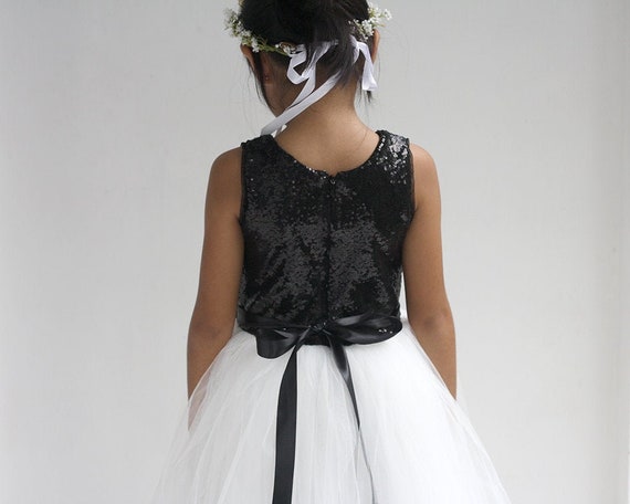 Recordar Buscar a tientas Competidores Vestido de niña blanco y negro vestido de niña de flores - Etsy México