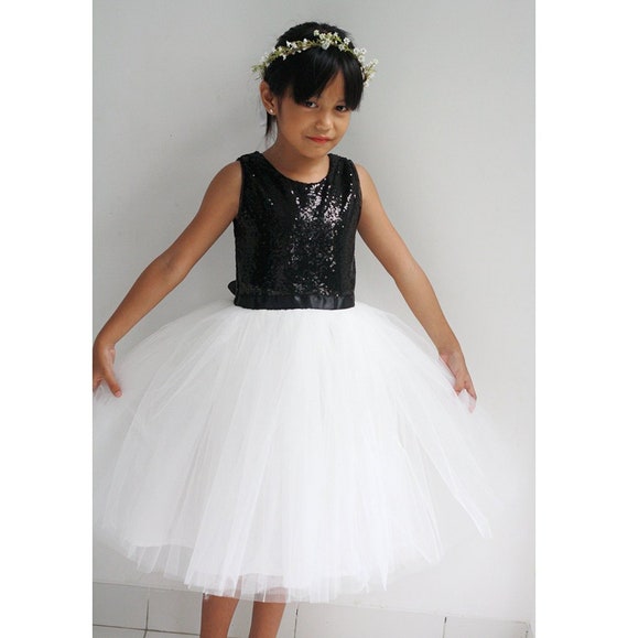 Vestido de niña blanco y negro vestido de niña flores - Etsy México