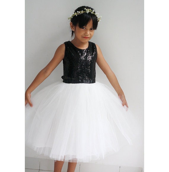 Recordar Buscar a tientas Competidores Vestido de niña blanco y negro vestido de niña de flores - Etsy México