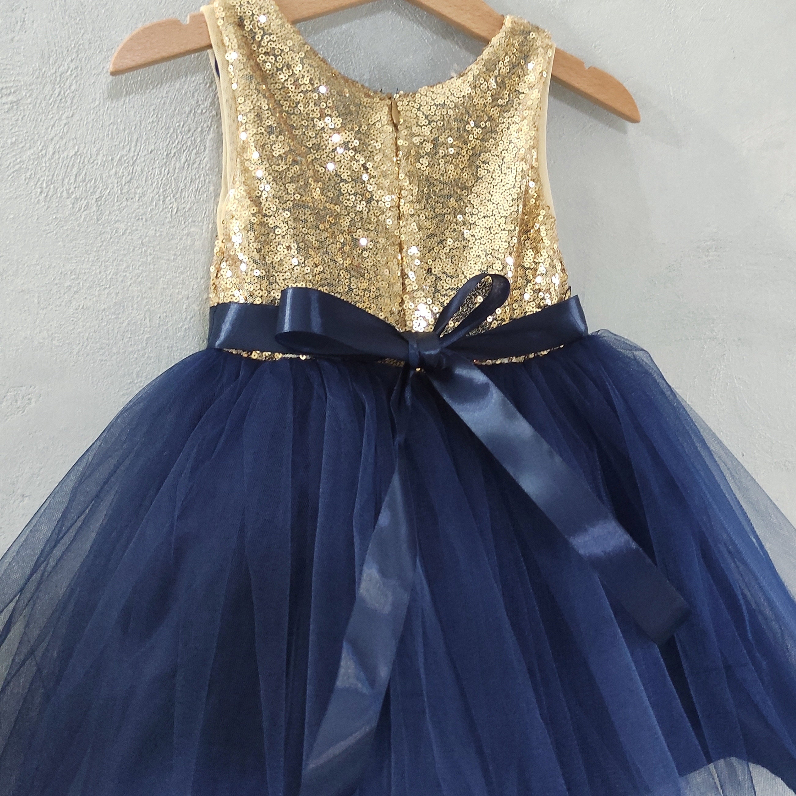 Vestido de niña flores de boda dorado y azul marino para - Etsy México