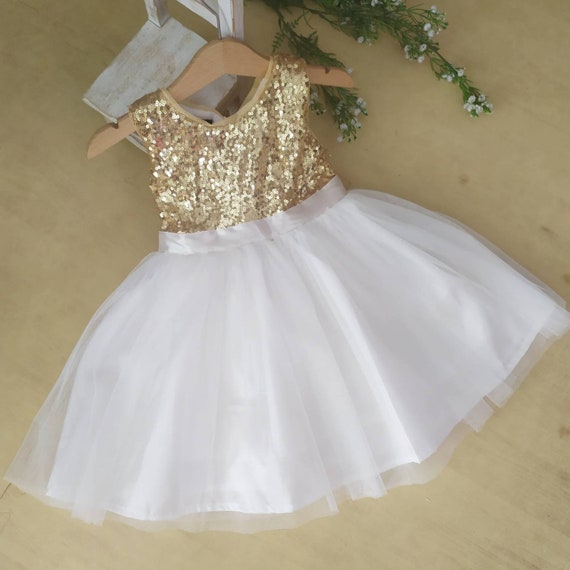Vestido de niña de flores blanco y dorado vestido de niña de - Etsy México Vestido de niña de flores blanco y dorado vestido de niña de - Etsy México