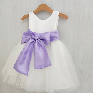 Lavender flower girl dress tulle, junior bridesmaid dress, flower girl dress wedding bridesmaid toddler puffy white outfit, wisteria dress