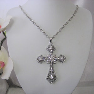 Rhinestone Filigree Cross Large with 27" Adjustable Necklace Silver tone setting Accessories.