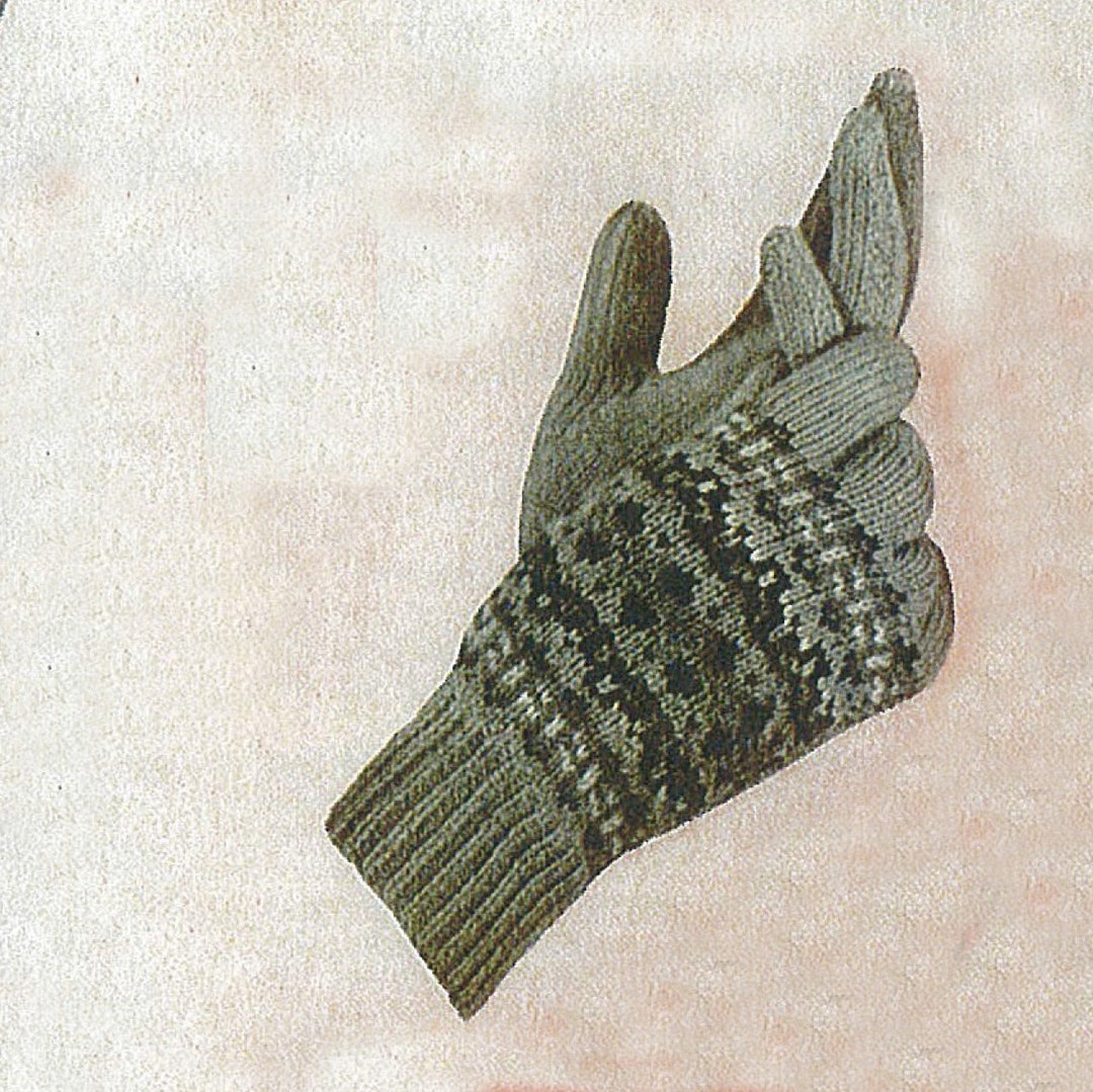 洋書 Knitting Fair Isle Mittens & Gloves Women's Fair Isle Gloves + Mittens to Knit + Crochet, in DK + 4