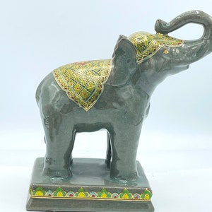 Vintage Frederick Cooper Ceramic Gloss Finish Elephant Figurine Gold Highlights 8 Excellent Condition image 2