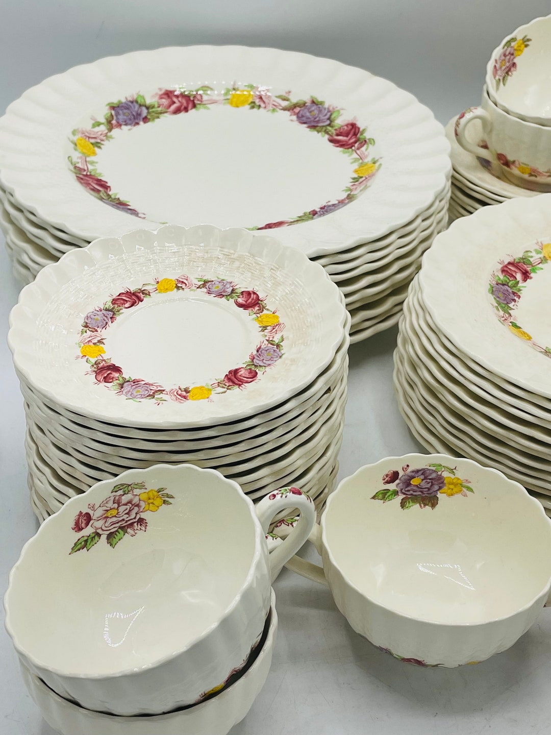 76 Piece Copeland Spode England Dinnerware Set Briar Rose Pattern