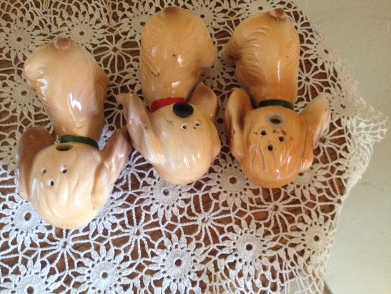 Commodore Dog Salt and Pepper Shakers Spaniel 3 Vintage Set of Noise Makers