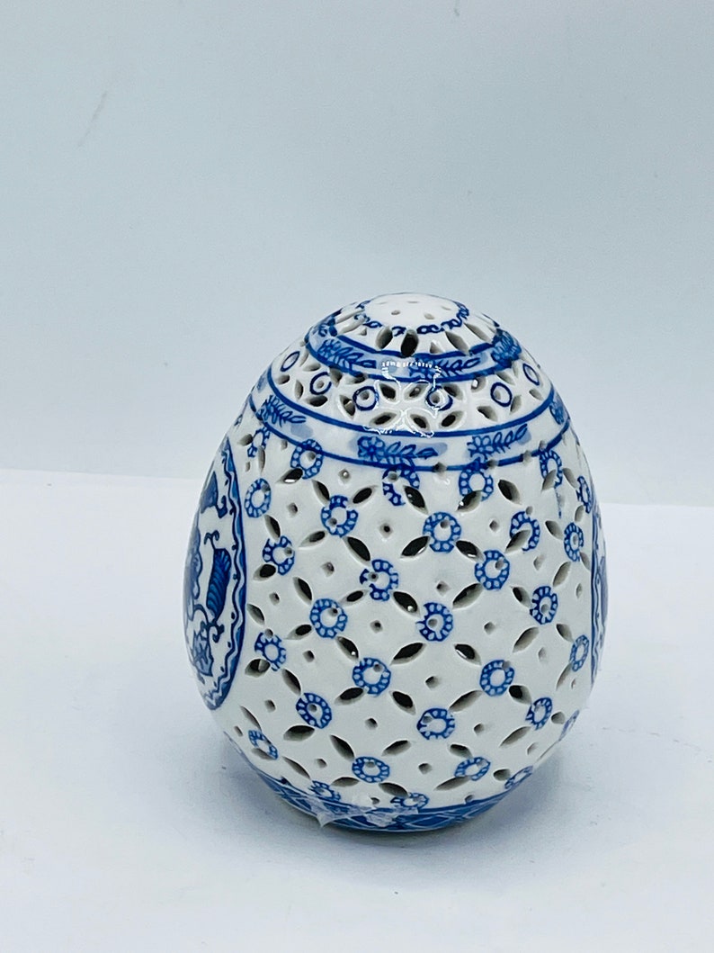 Vintage Bombay Co Decorative Ceramic Egg Floral Blue White Reticulated image 2