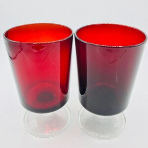 Lovely Vintage (2) Arcoroc France Wine Glasses set Ruby Red Clear Stemmed -Great  Condition