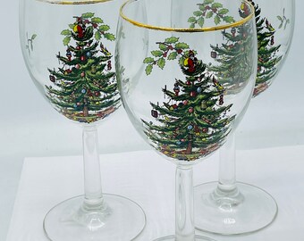 Set of (3) Classic Christmas Tree pattern  Water Wine Goblets Gold Trim