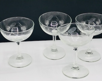 Vintage Sasaki Set of (4)  Crystal  Aperitif  Cordial Glass Wheat Etched Design Great Condition