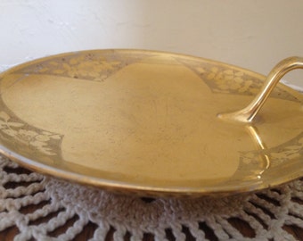 Vintage lovely gold hand painted Lemon  dish plate with handle- 5 3/4" Diameter