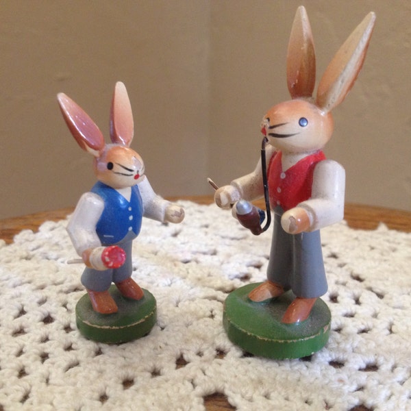 Vintage Adorable  Erzgebirge Germany Cute Bunny Wooden Rabbit Figurines-Music Band