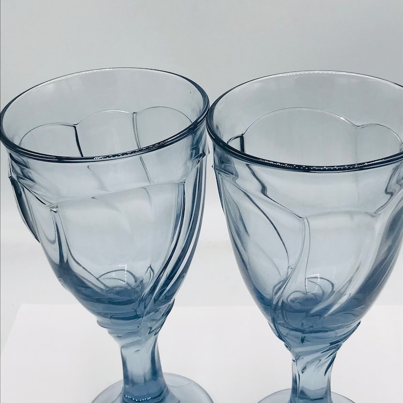 Vintage 2 Noritake Sweet Swirl Blue Wine Goblets or Wine Glasses Nice Condition Hard to find image 2