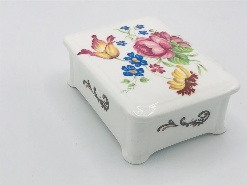 Exclusive-Lidded Box 5 Marked Floral Design Vintage Porcelain Box Fine Bone China England