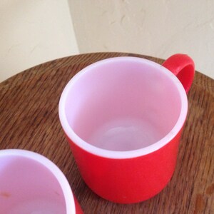 Vintage Pair of Red Textured Milk Glass Coffee Mugs image 2