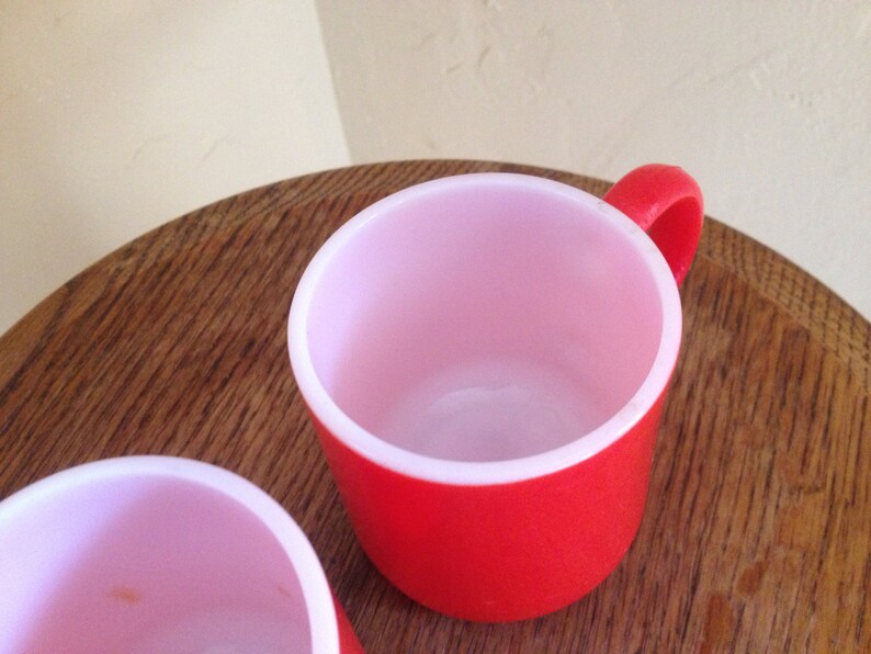 Vintage Pair of Red Textured Milk Glass Coffee Mugs image 2