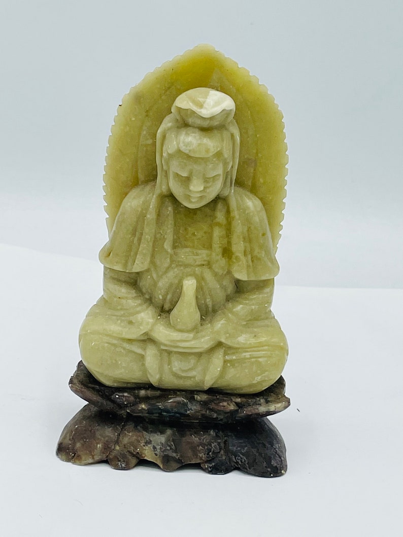 Antique Buddha Chinese Statue Kwan-yin Soapstone Quan Yin Sitting on Lotus Guan Yin Rare image 1