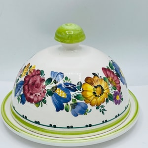 Gmundner Keramik Austria Round Covered Cheese Butter Dish, Floral Pattern, 7&quot; D- Chip Free