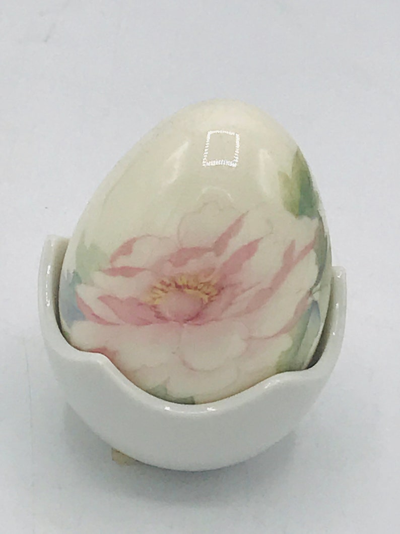 Vintage porcelain Floral Egg with Crack Egg Porcelain Holder Easter GIft Decoration 3 1/4 image 3