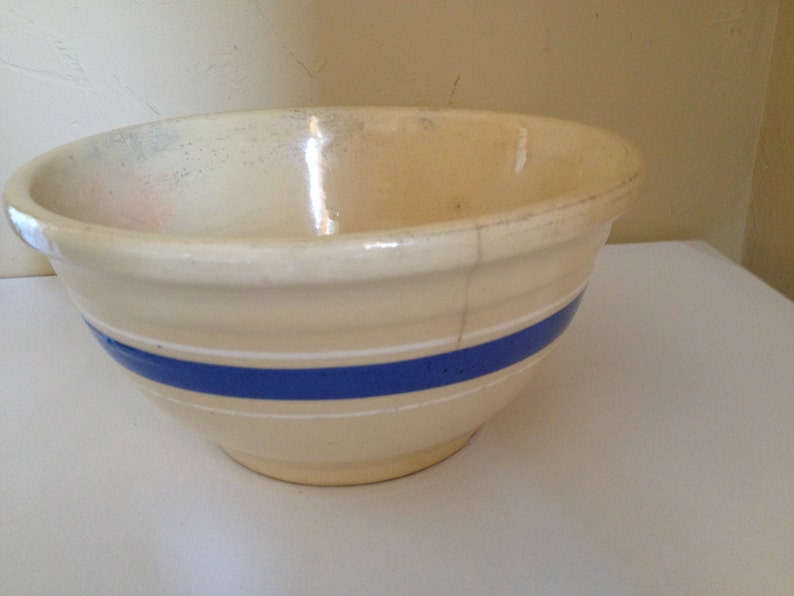 Vintage Watt Yellow Ware Mixing bowl, marked oven ware USA Blue and White Band Border image 2