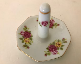 Vintage lovely Rose Flowered Porcelain ring holder Sombrero Shaped