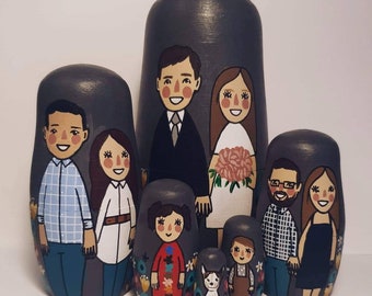 Family of 6 - POLKADOT BACKGROUND. Personalised nesting dolls, family portrait, Russian dolls, matryoshka dolls