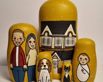 Family of 5 - POLKADOT background. personalised nesting dolls, family portrait, Russian dolls, matryoshka dolls