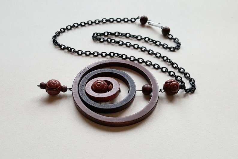 Finland Ibero 1970s F1730 Large Wood Bead Necklace