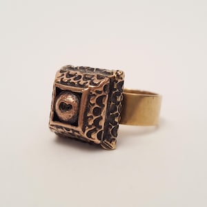Pentti Sarpaneva - Bronze Ring - Finland - 1960s (SAR)