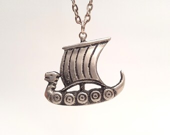 レディース Z. TENN SWEDEN バイキング船モチーフ ネックレス