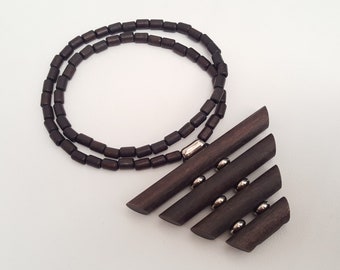 Aarikka - Black Wood and Silverplate Bead Necklace - 1985 (F4708B)