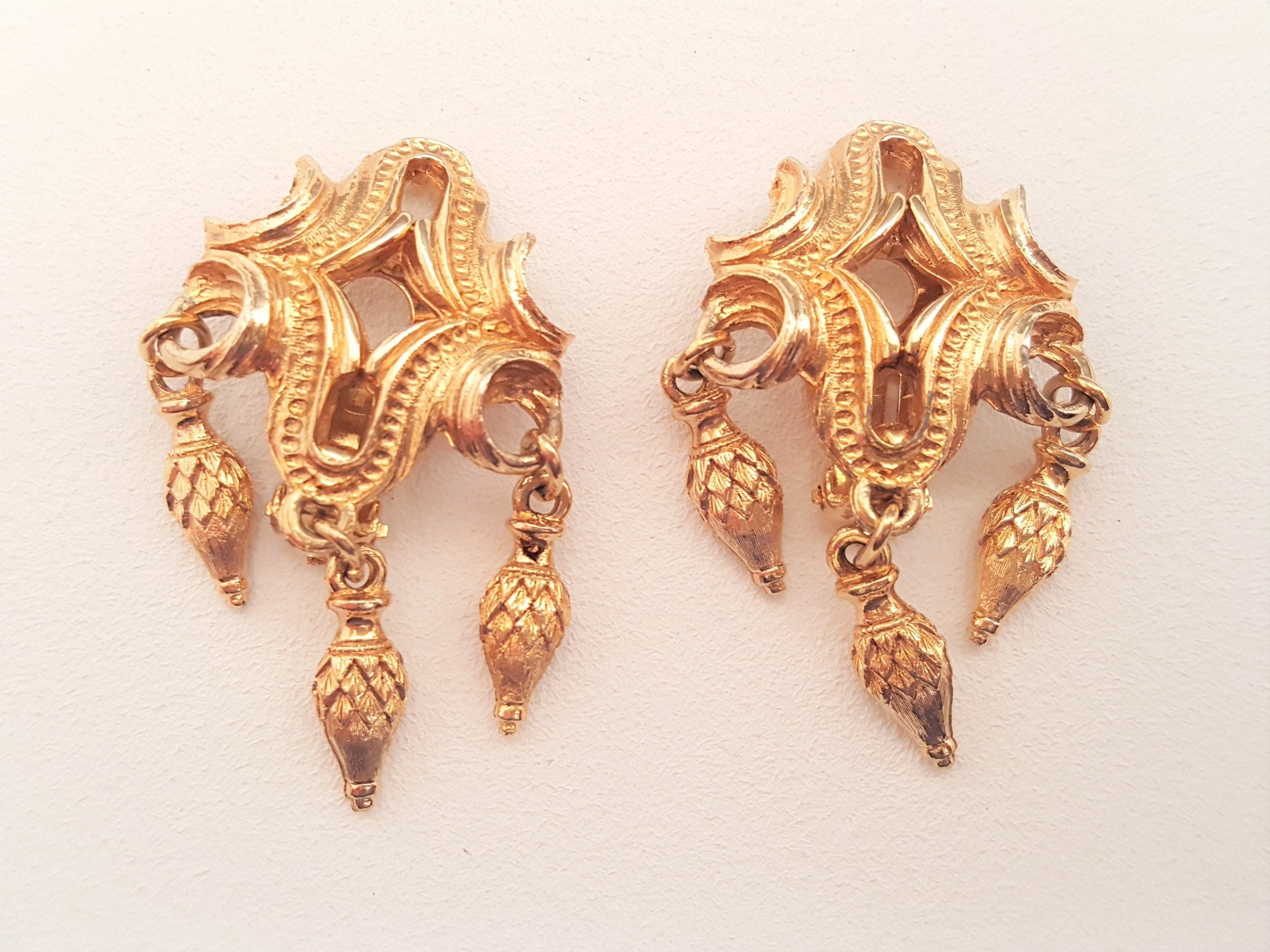 Vintage Gold-tone Bijouterie Clip-on Earrings 1960s (F4305C