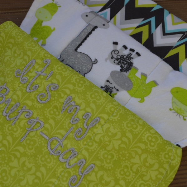 Flannel Burp Cloths In Chevron, Giraffe Print and Lime Green Print... Embroidered Burp Cloth Set... Cloth Diaper