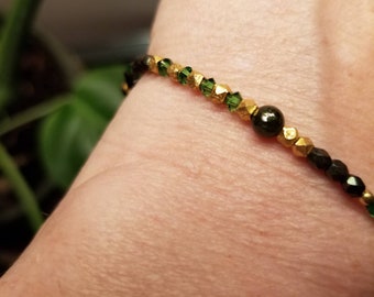 Taurus Astrological bracelet for Love and relationships! Delicate, thin. Green Tourmaline, Swarovski and raw emerald!