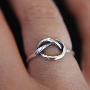 Love knot ring.Lovers ring.Love ring.Promise ring.Friendship ring.Sailors knot ring. image 4