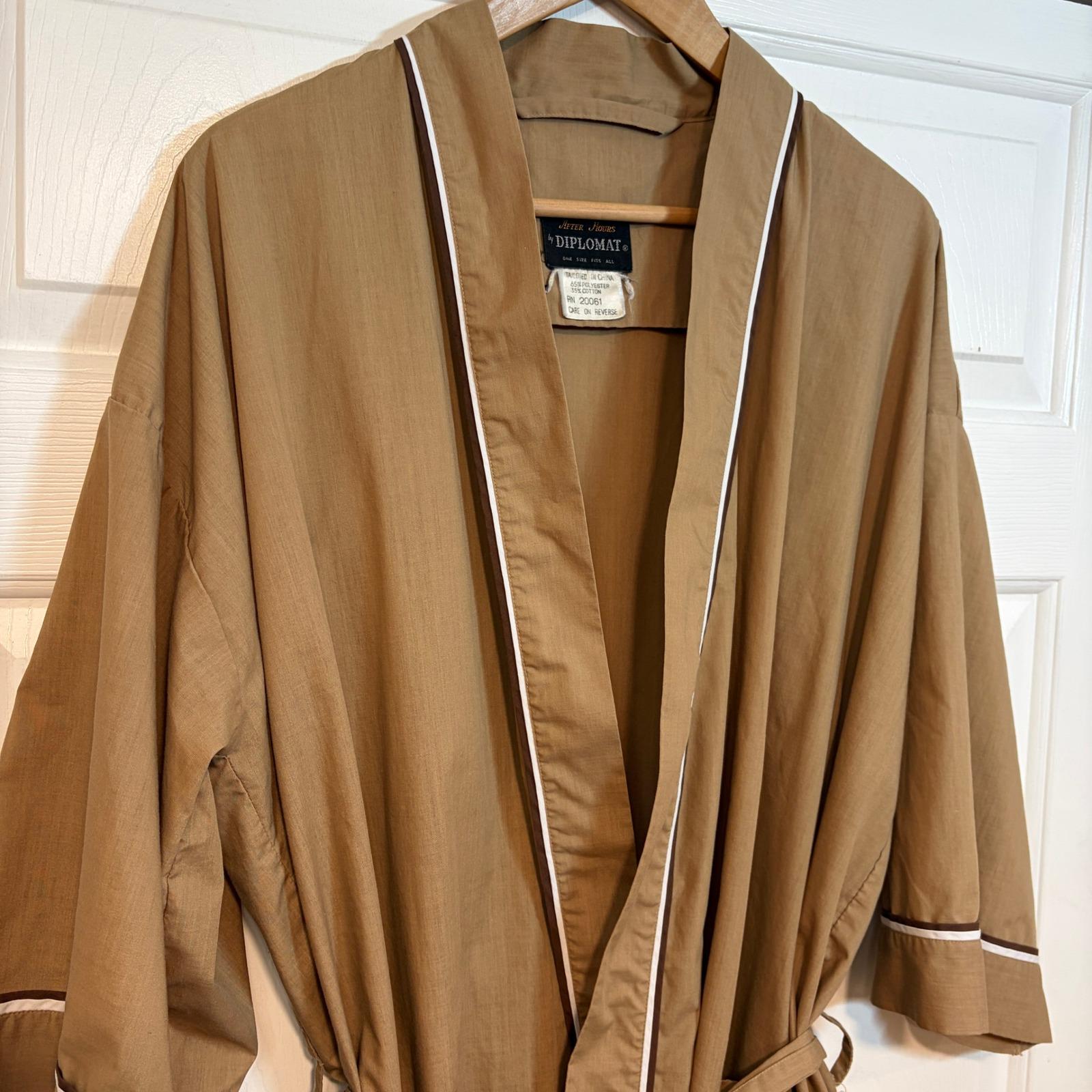 After Hours by Diplomat Vintage 80s Tan Brown Mena Robe L XL Lightweight Cotton