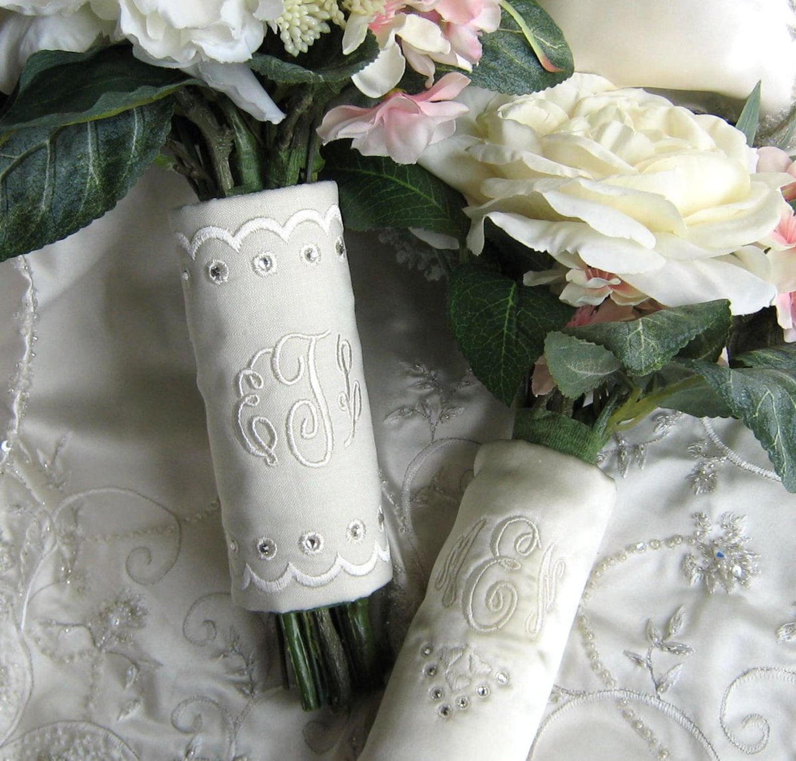 WEDDING BOUQUET WRAP Regular Size Embroidered Borders - Etsy
