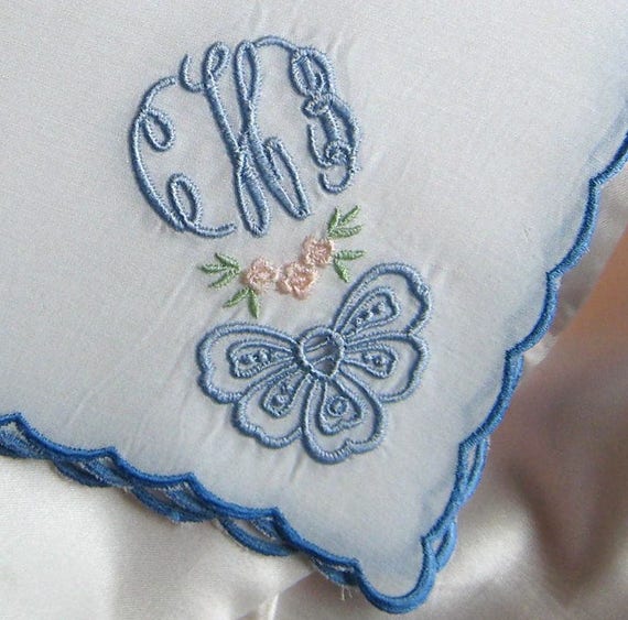 3 Pack Of Womens//Ladies Embroidered Initials Handkerchiefs With White Satin Border M