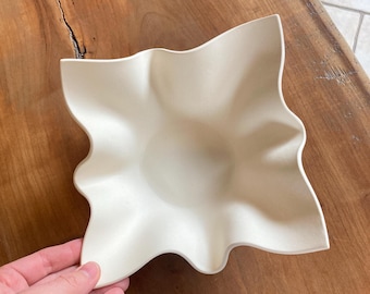 Ceramic Handkerchief Wavy Trinket dish natural color