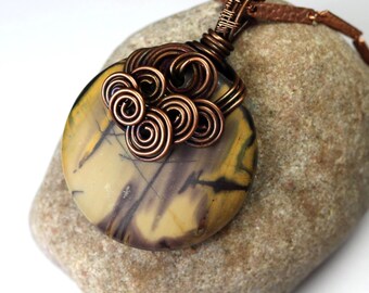 elegant and casual PICASSO Necklace I Semi-preciouspiedrasgrey mesh jasperdonut jasper Brush pendantboho chic