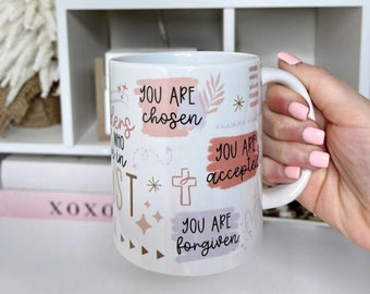 Qui je suis en Christ, Mug chrétien, Mug verset de la Bible, Mug à café positif, Cadeau d'étude de la Bible, Cadeaux chrétiens, Affirmations pour femmes, Jésus